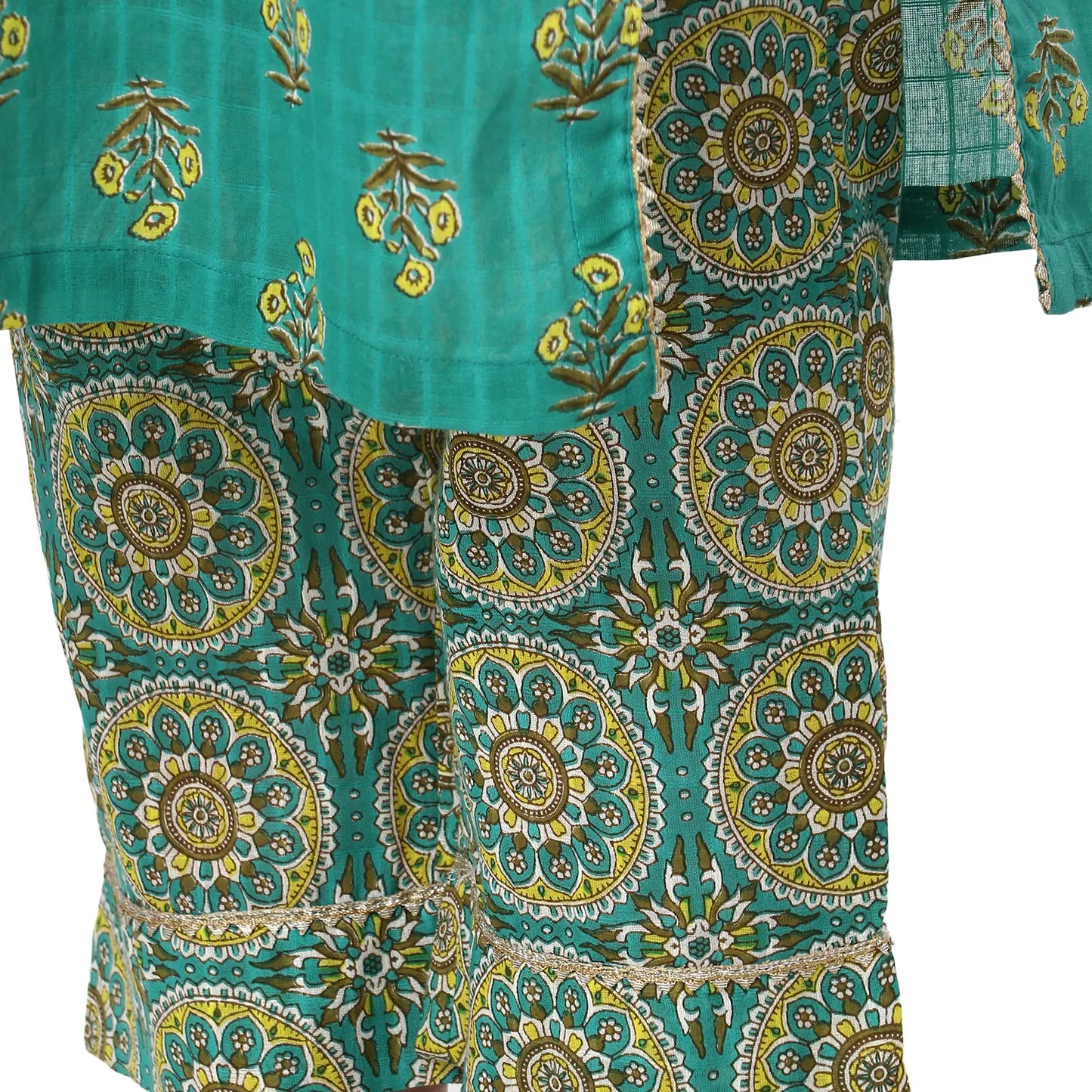 DESICHHOKRI Women's Green Printed Kurta Set with Pants & Dupatta (3-Piece Set)